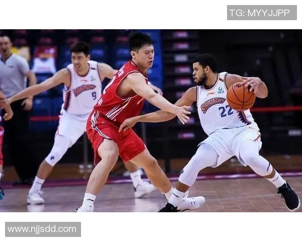 西安篮球队与上海篮球队的比赛节奏分析与战术复盘探讨